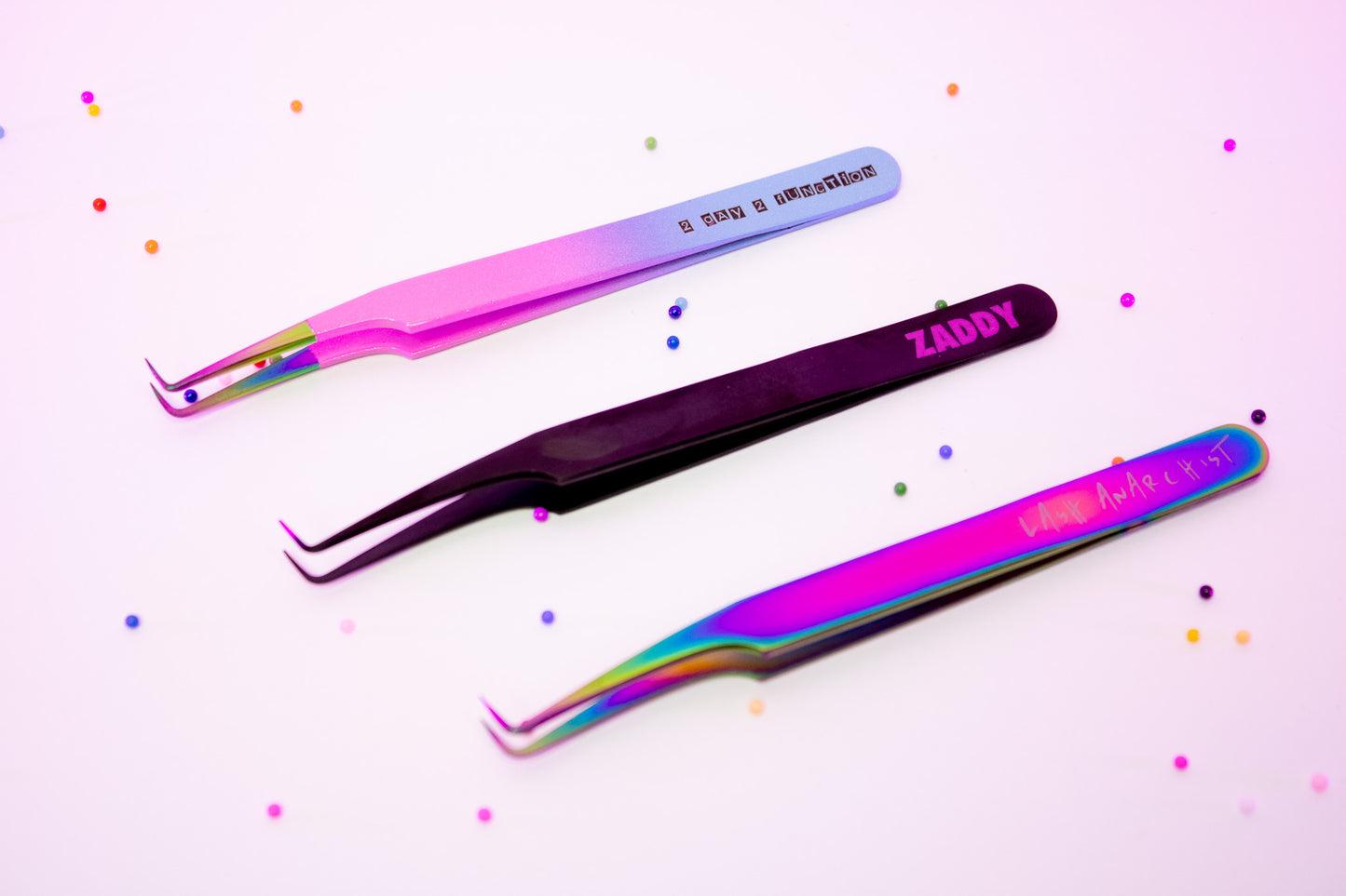 FANBOY Volume 90° Tweezer 'Zaddy'