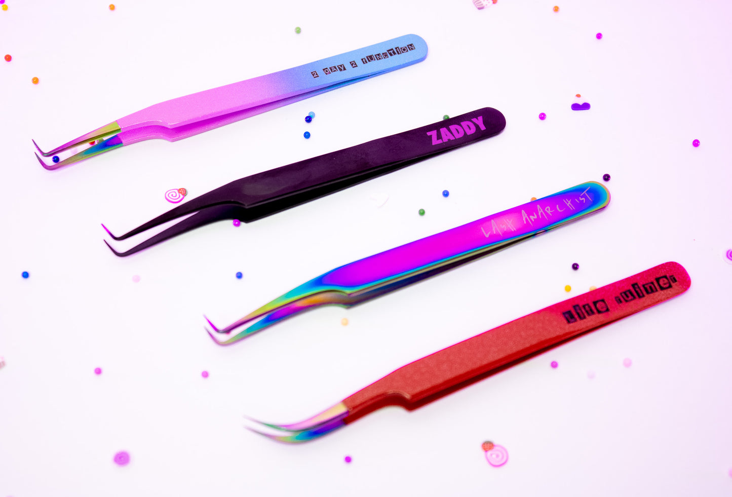 FANBOY MegaVolume 90 Degree Tweezer 'Zaddy'