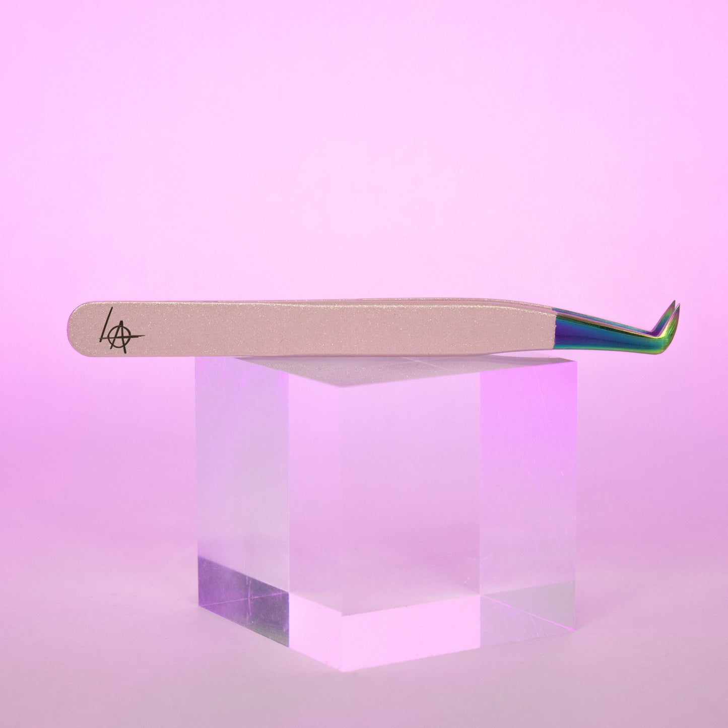 Megavolume Boot Tweezer Plastics Collection 'Grool'